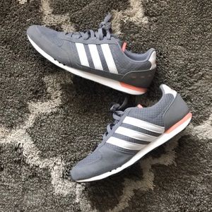 Adidas NEO
